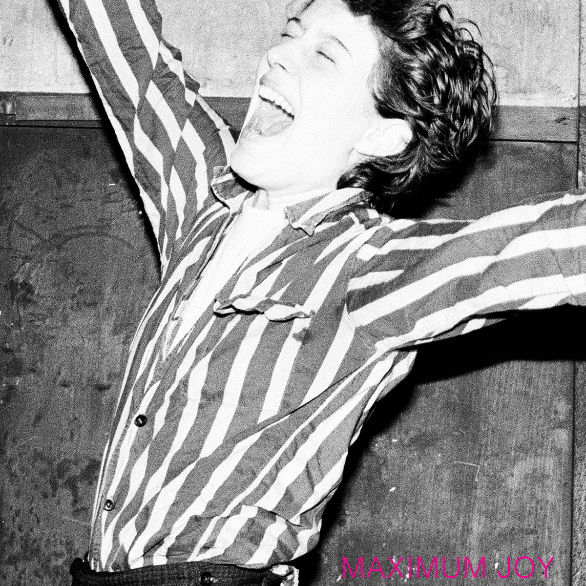 <b>MAXIMUM JOY</b> <br>Stretch
